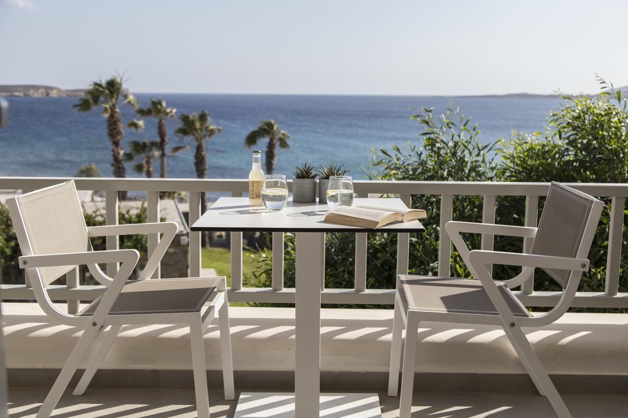 Poseidon Of Paros & Otel